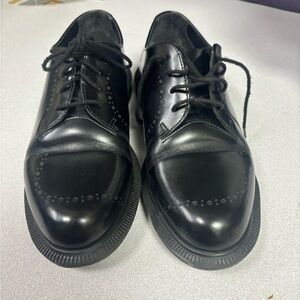 Women’s Dr. Martens “Charlotte” Etched Black Leather Lace Up Oxford- Size 8